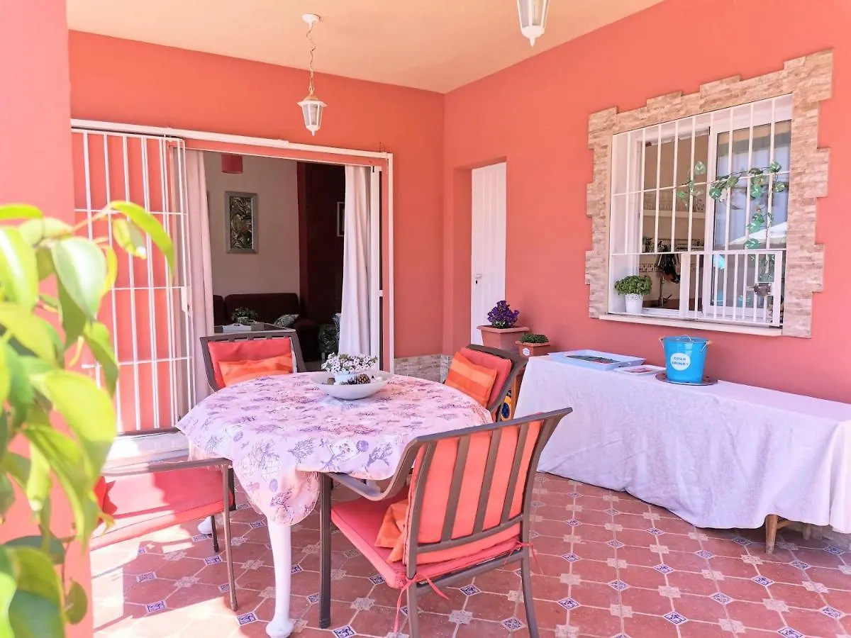 El Capricho De Espartinas Holiday home